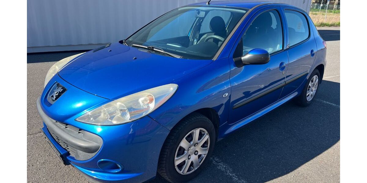 Peugeot 206 147.000 km 1.290 &euro; Berlin 12057