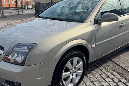 Opel Vectra 82.000 km 4.990 &euro; Berlin - Tempelhof 12107