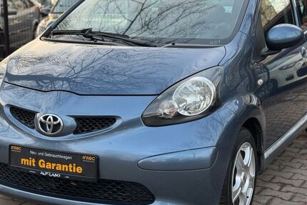 Toyota Aygo (X) 134.500 km 4.999 &euro; Berlin 12347