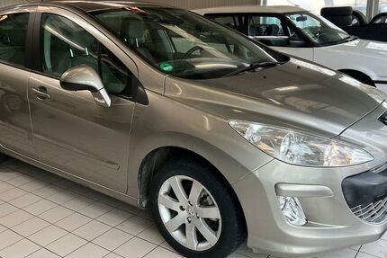 Peugeot 308 107.000 km 3.990 &euro; Berlin 12349