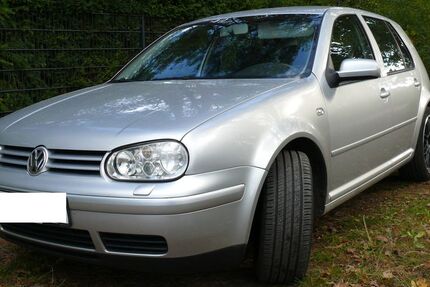 VW Golf 179.000 km 5.900 € Birkenwerder 16547