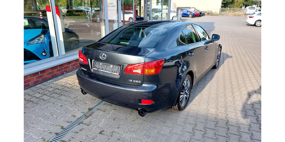 Lexus IS 250 146.137 km 8.000 &euro; Wildau 15745