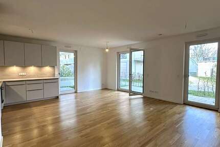 Wohnung Berlin Moabit - 4 Zimmer, 111 m&sup2;, 1.905&euro; | Angebot:26563627