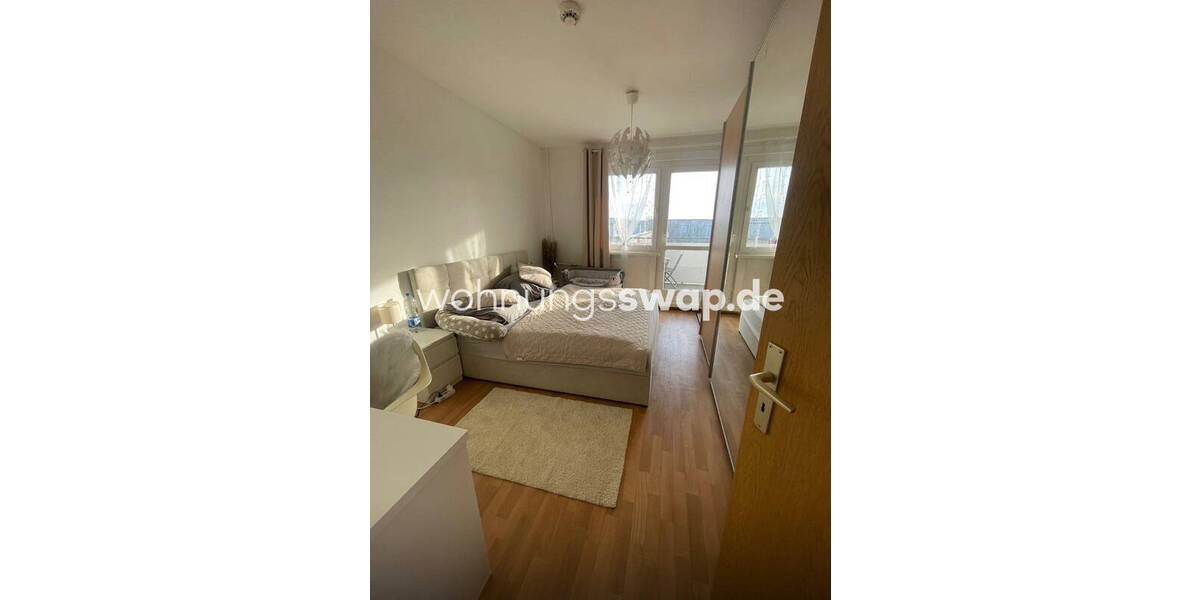 Etagenwohnung Berlin Neu-Hohenschönhausen - 3 Zimmer, 70 m&sup2;, 421&euro; | Angebot:26215891