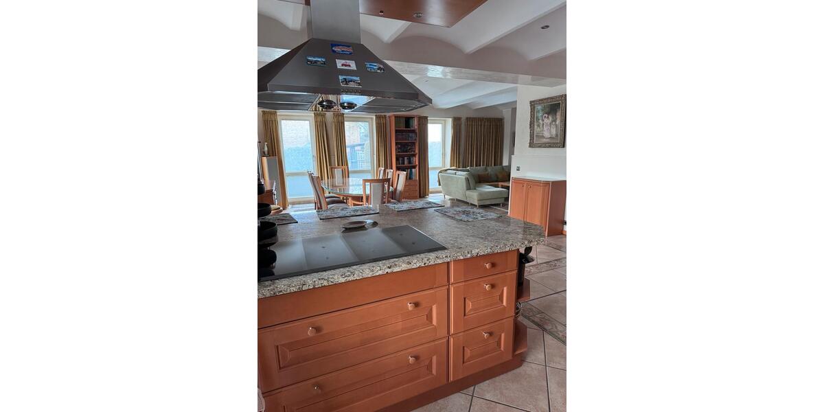 Reihenhaus Berlin Charlottenburg-Wilmersdorf - 3 Zimmer, 152 m&sup2;, 2.100&euro; | Angebot:25267240