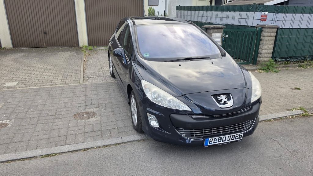 Peugeot 308 147.500 km 3.900 &euro; Berlin 12355