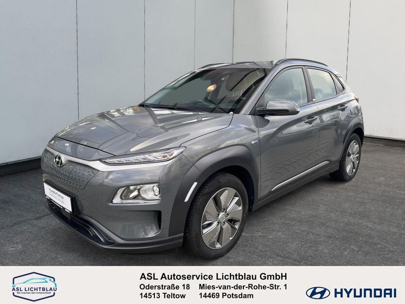 Hyundai KONA 19.769 km 14.900 € Potsdam 14469