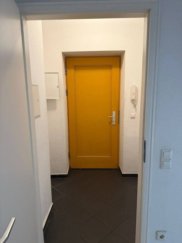 2-Zimmer-Wohnung in eigener Remise