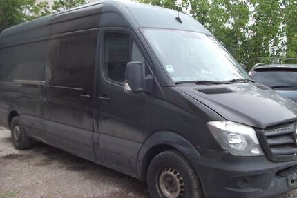 Mercedes-Benz Sprinter 319.000 km 5.899 &euro; Berlin 12277
