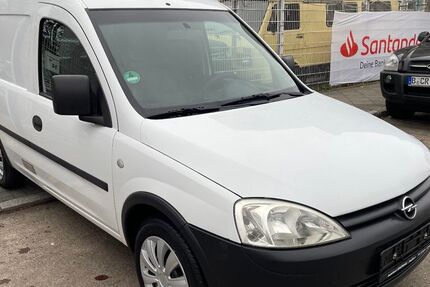 Opel Combo 150.000 km 2.990 &euro; Berlin 12359