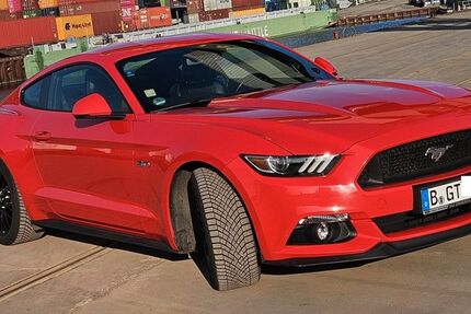 Ford Mustang 84.000 km 32.500 &euro; Berlin 13156