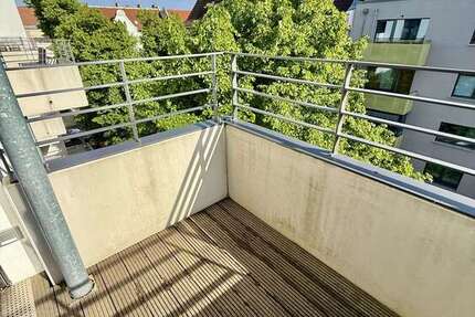 Wohnung Berlin Niederschöneweide - 1 Zimmer, 30 m&sup2;, 608&euro; | Angebot:26809445