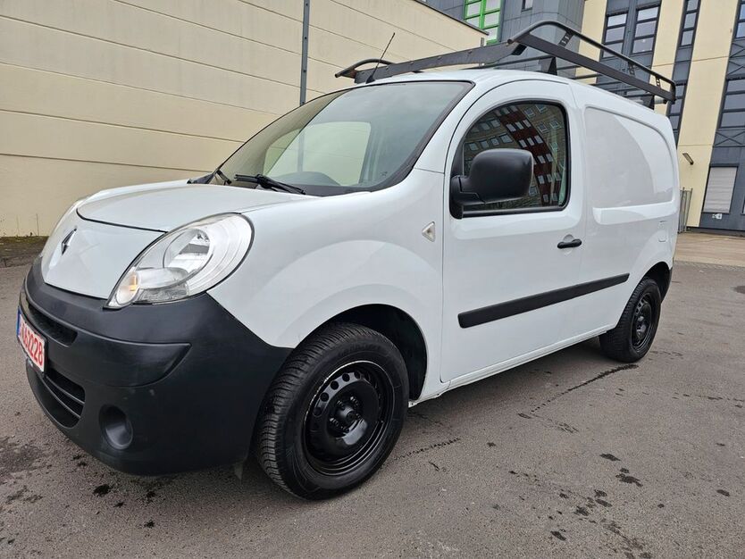 Renault Kangoo 194.921 km 3.890 € Berlin 13055