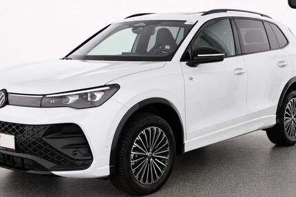 VW Tiguan 4.692 km 46.670 &euro; Schönefeld 12529