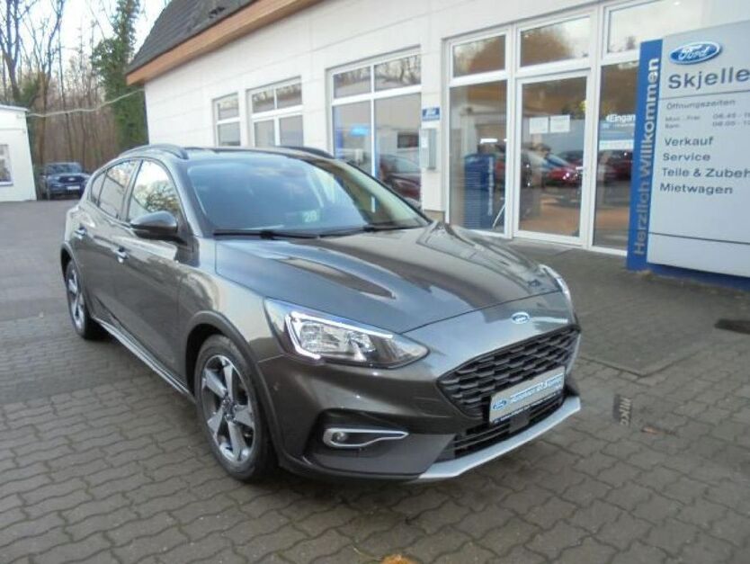 Ford Focus 59.922 km 17.200 € Berlin 12623