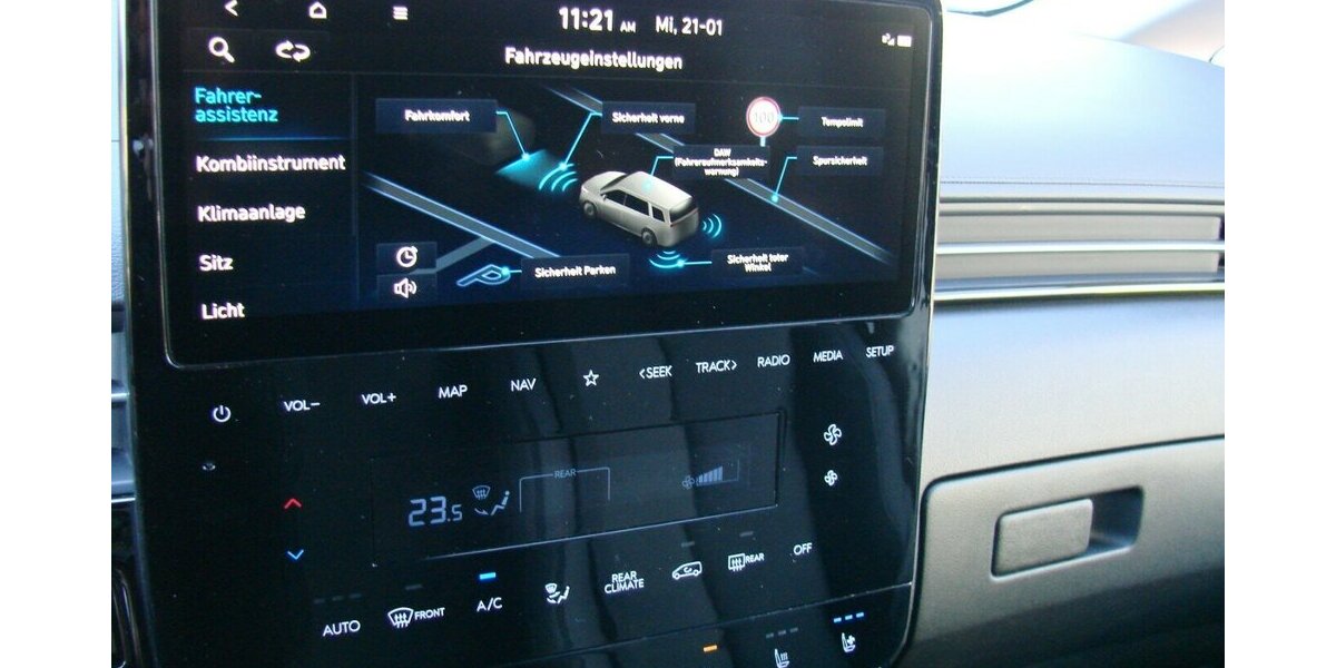 Hyundai Staria Prime 2.2CRDI 9-Sitzer ACC LED 24.308 km 39.980 &euro; Falkensee 14612