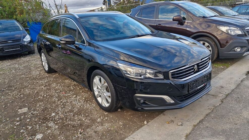 Peugeot 508 204.000 km 7.800 € Berlin 15749