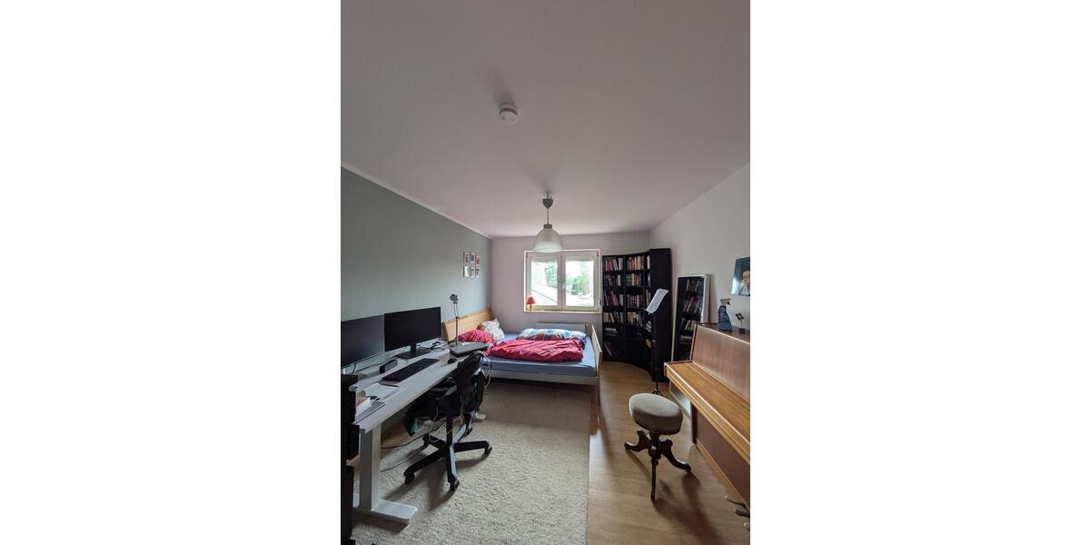 Etagenwohnung Berlin Marzahn-Hellersdorf - 2 Zimmer, 54 m&sup2;, 750&euro; | Angebot:26090723