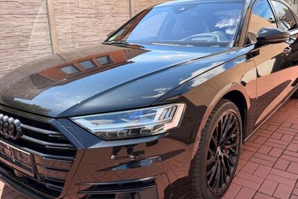 Audi A8 153.000 km 42.950 &euro; Berlin 12355