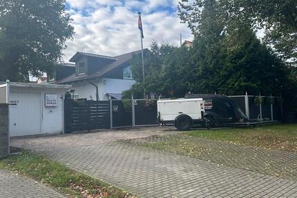 Preiswertes, saniertes 4-Zimmer-Einfamilienhaus mit geh. Innenaus