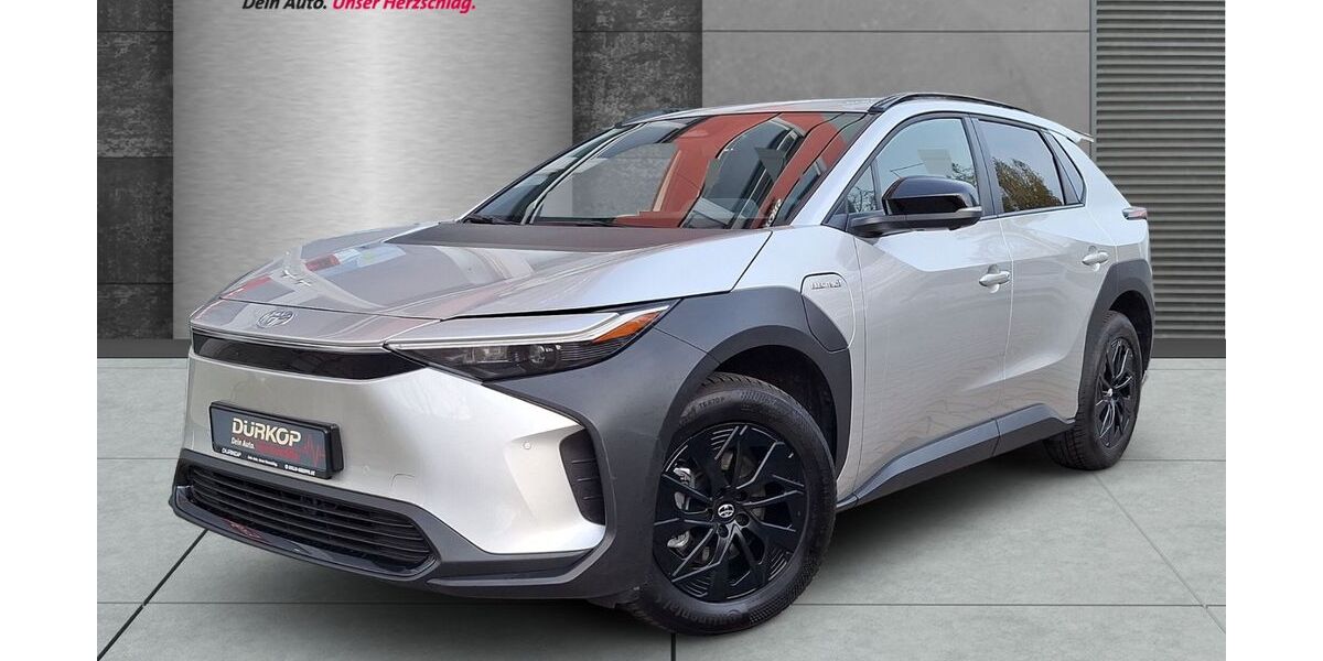 Toyota bZ4X 8.724 km 30.990 € Berlin 10409