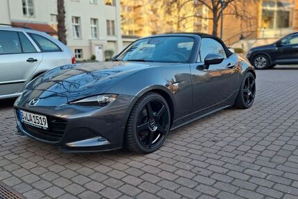 Mazda MX-5 15.785 km 25.900 &euro; Berlin 10827