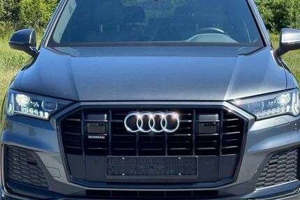 Audi Q7 200.800 km 35.900 &euro; Berlin 12043