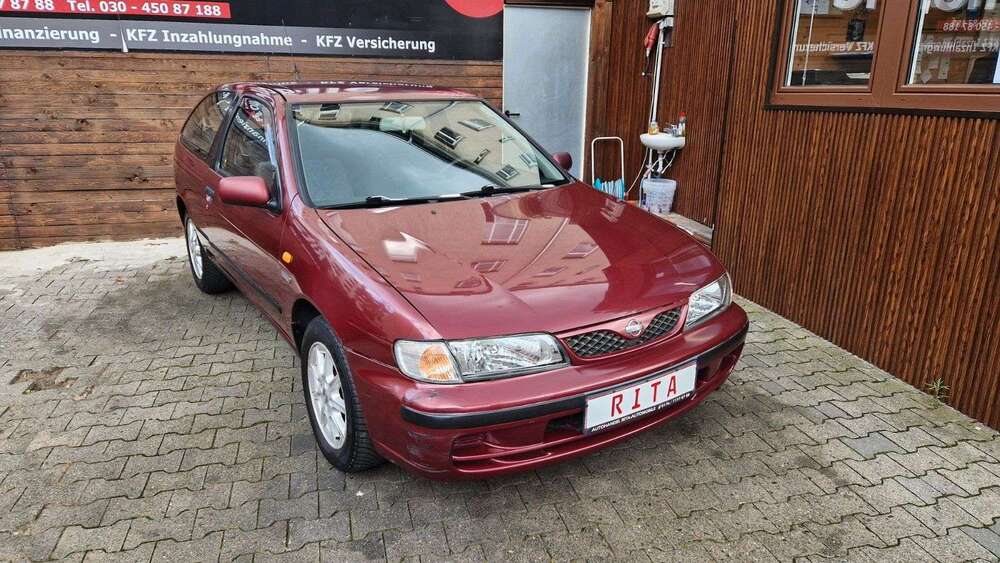 Nissan Almera 92.376 km 2.980 &euro; Berlin 10627