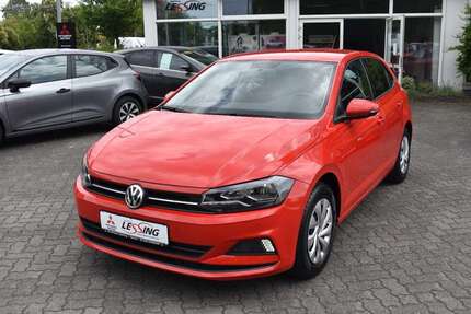 VW Polo 54.600 km 10.990 € Berlin 12683