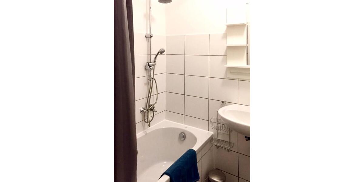 Etagenwohnung Berlin Charlottenburg-Wilmersdorf - 1 Zimmer, 35 m&sup2;, 225.000&euro; | Angebot:26584834