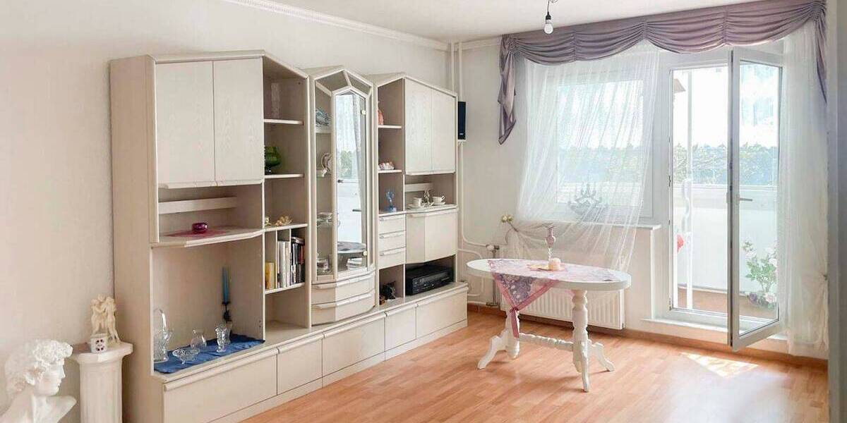 Etagenwohnung Berlin Neu-Hohenschönhausen - 3 Zimmer, 70 m&sup2;, 249.000&euro; | Angebot:26435239