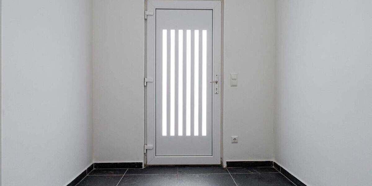 Bungalow Berlin Bohnsdorf - 4 Zimmer, 101 m&sup2;, 259.000&euro; | Angebot:25760400