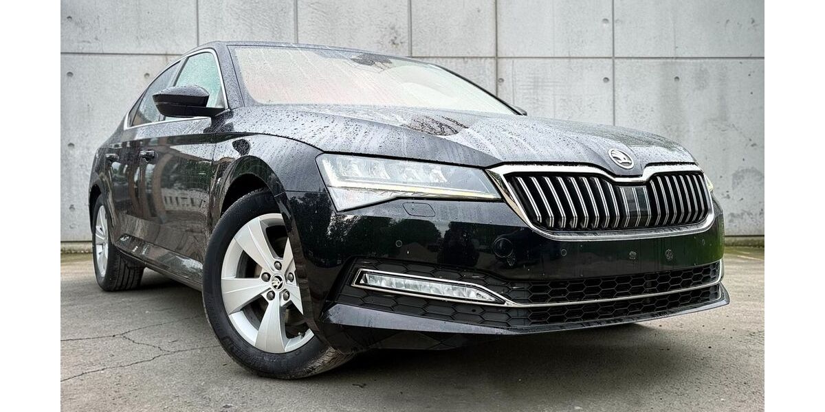 Skoda Superb 144.980 km 15.499 &euro; Potsdam 14482