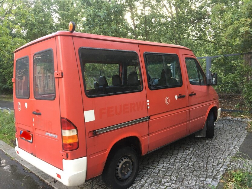 Mercedes-Benz Sprinter 178.000 km 8.300 € Berlin 10178