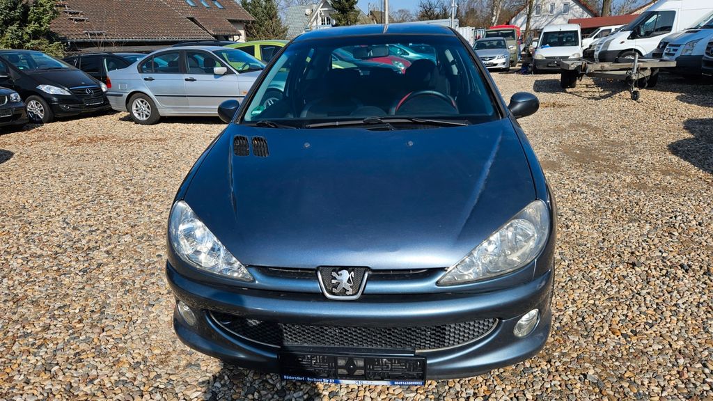 Peugeot 206 200.300 km 590 &euro; Rüdersdorf OT Tasdorf 15562