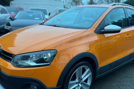 VW Polo 144.000 km 8.490 &euro; Hoppegarten Hönow 15366