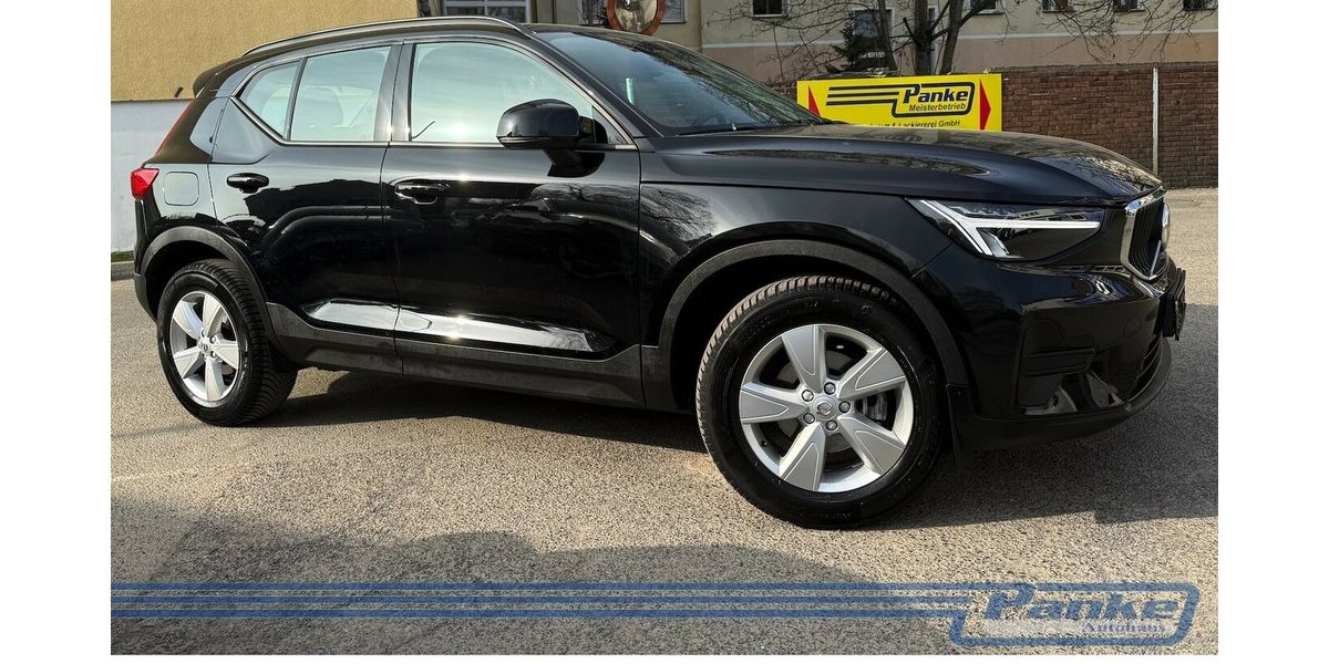 Volvo XC40 Essential 2WD 8G*LED*Virtuall*PDC*BT*Tempo* 15.156 km 25.990 &euro; Berlin 13187