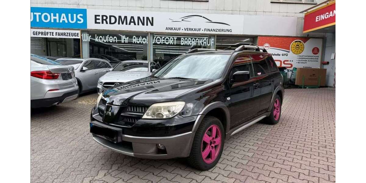 Mitsubishi Outlander 174.440 km 2.950 &euro; Berlin 12351