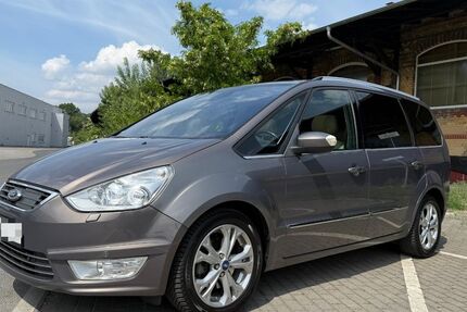 Ford Galaxy 218.000 km 9.990 &euro; Berlin 12203