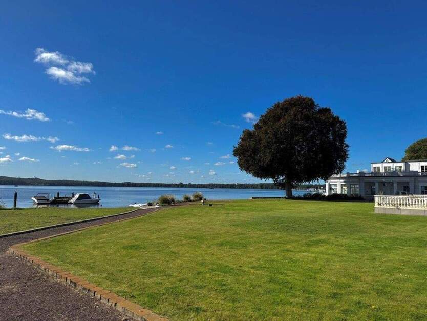 Traumhafte 3-Zimmer-Wohnung mit Seeblick, Aufzug & direktem Zugang zum Müggelsee 2 zimmer