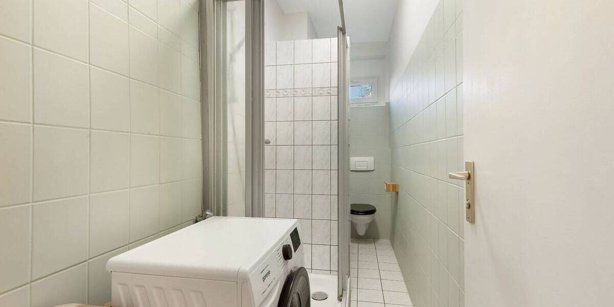 Etagenwohnung Berlin Borsigwalde - 2 Zimmer, 61 m&sup2;, 235.000&euro; | Angebot:26093182