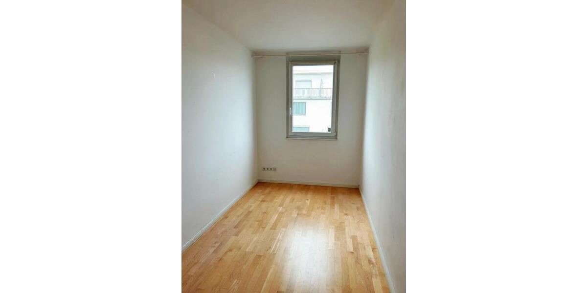 Reihenhaus Berlin Mitte - 4 Zimmer, 120 m&sup2;, 2.300&euro; | Angebot:26225841