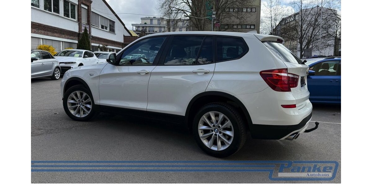 BMW X3 xDrive 30 d Advantage 8G*Pano*NAV*AHK*SHZ* 168.390 km 17.990 &euro; Berlin 13187