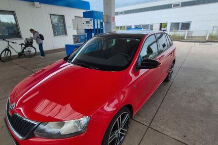 Skoda Rapid 94.000 km 8.800 &euro; Berlin 12555