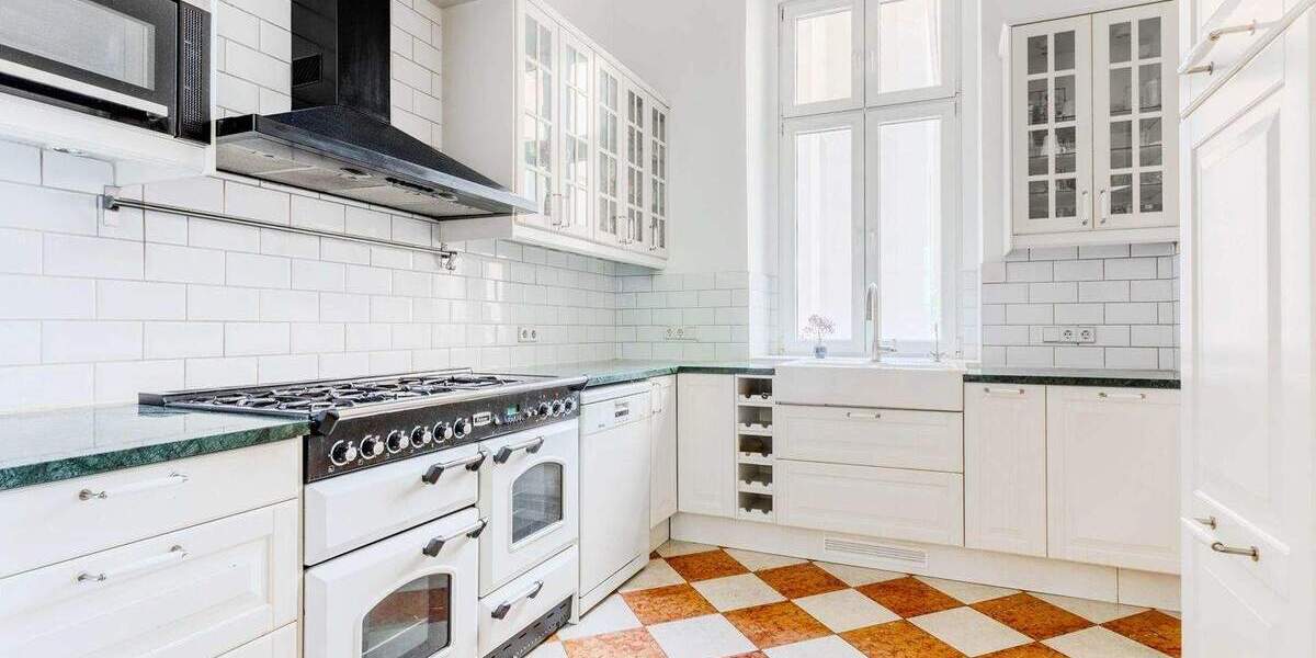 Etagenwohnung Berlin / Kreuzberg Kreuzberg - 4 Zimmer, 130 m&sup2;, 816.000&euro; | Angebot:25739822