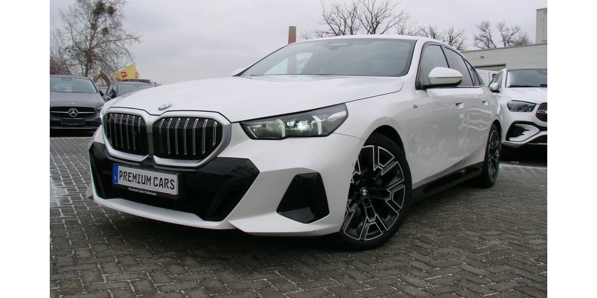 BMW 520 520d M Sport Pro Xdrive ACC 360º H&K ACC HUD 24.408 km 57.980 &euro; Falkensee 14612