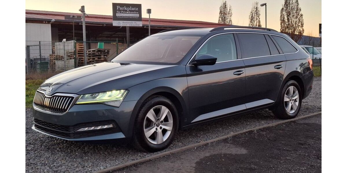 Skoda Superb 101.500 km 18.490 &euro; Berlin 15831