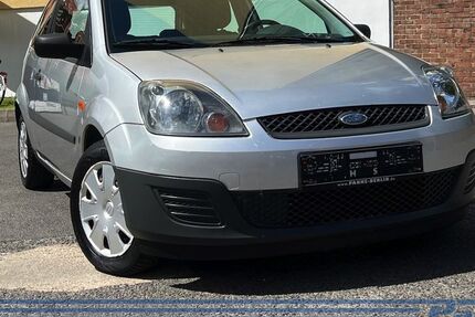 Ford Fiesta 245.511 km 700 &euro; Berlin - Pankow 13187