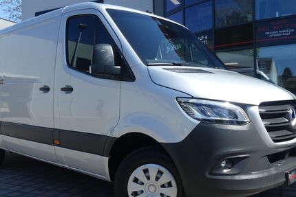 Mercedes-Benz Sprinter 104.481 km 31.800 &euro; Berlin 13156