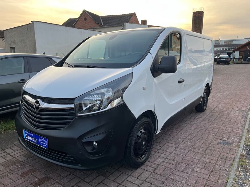 Opel Vivaro 81.800 km 12.700 € Berlin 13127